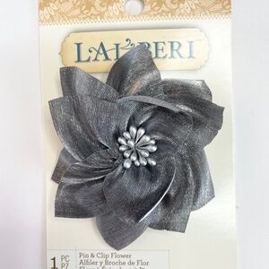 LALIBERI PIN & CLIP CLEMATIS SILVER SATIN FLOWER HAIR HAT BAG OR BROOCH